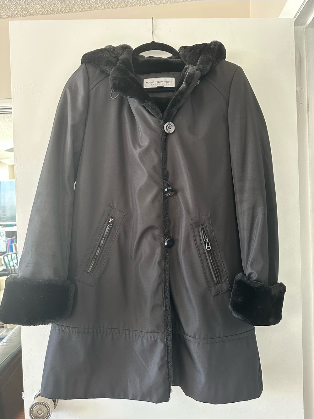 Marc New York Andrew Marc Women’s XS Black Faux Fur Lined Hooded Coat